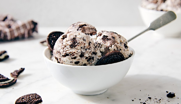 Recipe -  Cookie and Cream Ice Cream