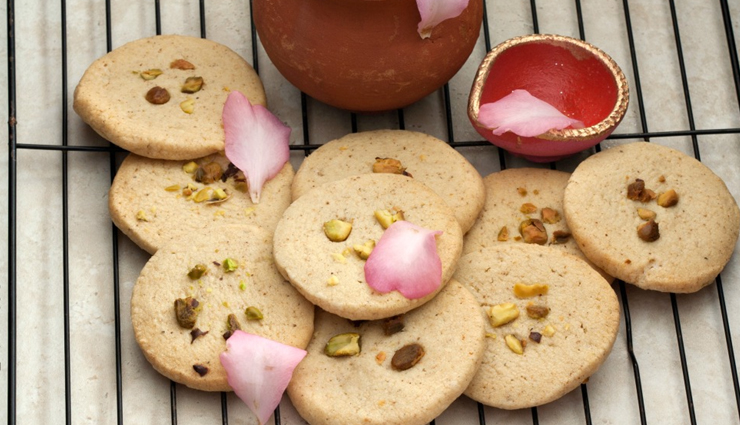 eggless thandi cookies,cookies recipe,snacks recipe,thandai cookies