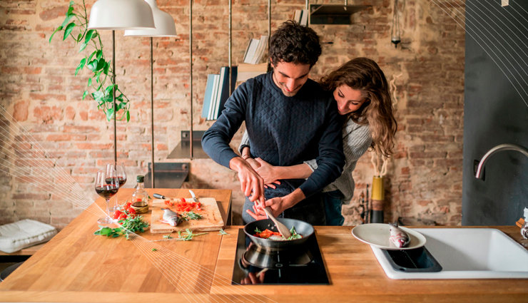 cheer up your partner,ways you can cheer up your partner,relationship,relationship tips