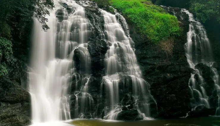 hill stations near bangalore,weekend getaways from bangalore,bangalore nearby hills,best hill stations south india,bangalore travel guide,bangalore weekend trips,nature escapes bangalore,bangalore hill station itinerary,bangalore tourist spots,travel from bangalore