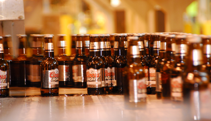 holidays,brazil,china,5 beer brands worth traveling for,best beer brands around the world,best beer,alcohol around the world,best drinks around the world,snow beer,bud light beer,us,us,skol beer,heineken beer,netherlands,coors light beer