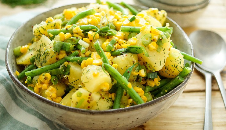 uric acid crystals,high uric acid causes,reduce uric acid naturally,gout prevention,purine-rich foods,uric acid home remedies,joint inflammation,uric acid symptoms,diet for uric acid,kidney health,manage gout pain,uric acid treatment