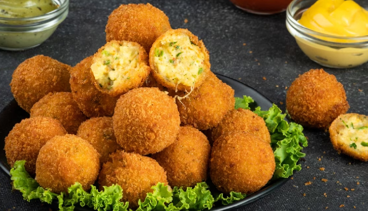 कॉर्न सूजी बॉल्स : ब्रेकफास्ट और स्नैक्स के लिए है बढ़िया चोइस, लाल-हरी चटनी के साथ उठाएं मजा #Recipe corn sooji balls recipe,breakfast and snacks recipe,corn and sooji balls preparation,healthy corn sooji balls,homemade corn sooji balls,corn and semolina balls recipe,snacks with corn and sooji,quick breakfast recipe,corn and rava balls dish,corn and semolina snacks recipe