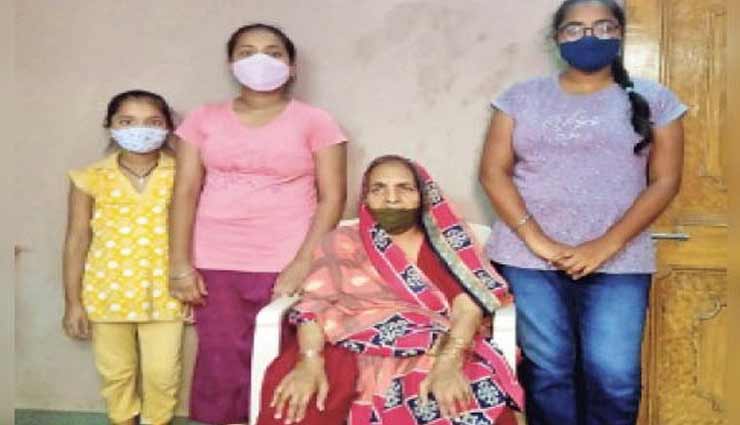 80 साल की बूढ़ी दादी के झुके कंधो पर आई 3 पोतियों की जिम्मेदारी, कैंसर से पिता तो कोरोना से मां की हुई मौत
