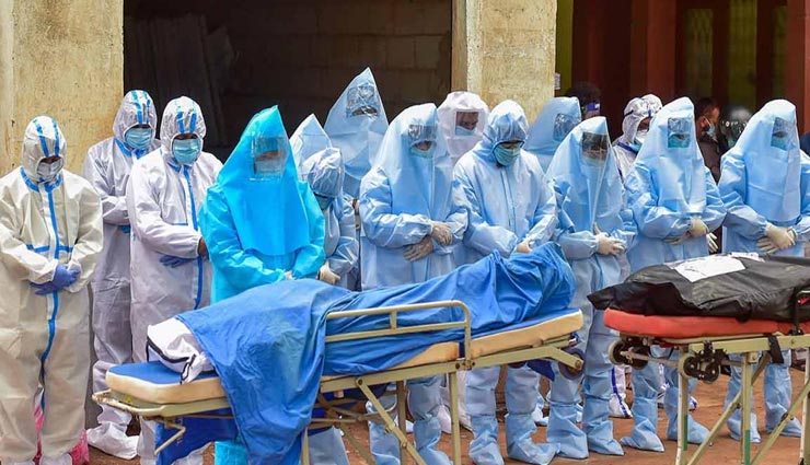 केरल में कहर बरपा रहा कोरोना, लगातार तीसरे दिन आए 30 हजार से ज्यादा नए मामले, 179 मौत 