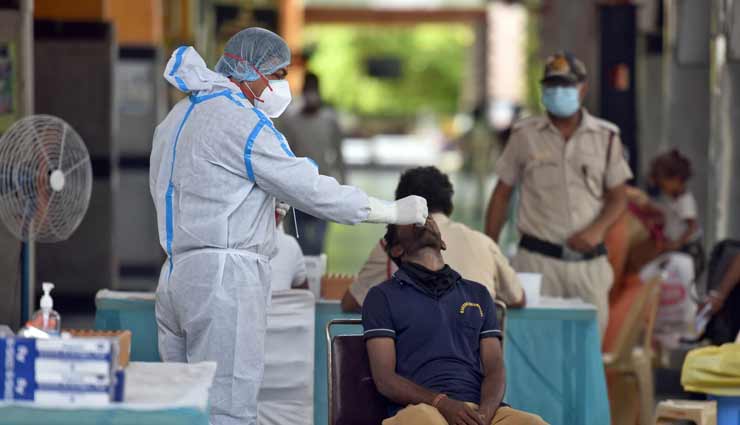 दिल्ली में कोरोना : गिरकर आज 0.78 प्रतिशत तक पहुंच गई संक्रमण दर, मिले सिर्फ 576 नए केस, हुई 103 मौत
