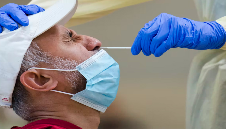 बढ़ते कोरोना पर मुख्यमंत्री योगी ने दिया हर दिन चार लाख जांच का निर्देश