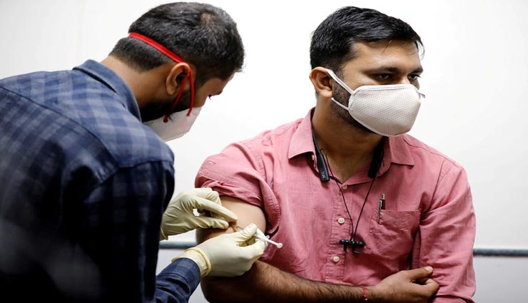 वैक्सीन की किल्लत के चलते रविवार को धीमा हुआ राजस्थान में टीकाकरण, हनुमानगढ़ रहा सबसे नीचे