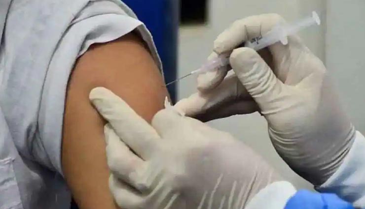 दिल्ली सरकार ने सरकारी कर्मचारियों के लिए जारी किया आदेश, वैक्सीन नहीं तो कार्यालय में प्रवेश नहीं 