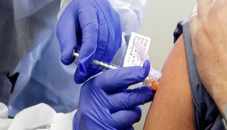 MP News: शिवराज सरकार का बड़ा फैसला, 12 साल से छोटे बच्चों के माता-पिता को पहले लगेगा कोरोना का टीका 