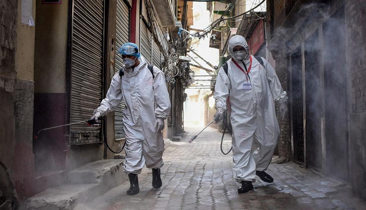 उदयपुर : रिकॉर्ड 1105 नए संक्रमितों के साथ 12 मरीजों की मौत, काटे गए 2051 चालान 