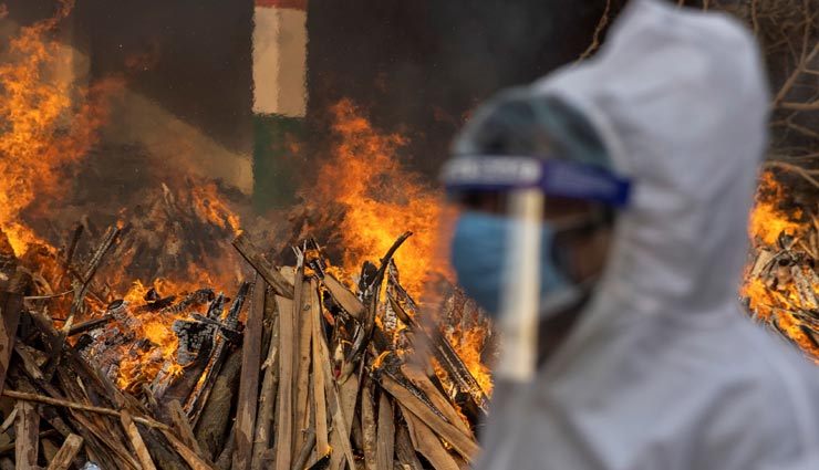 भरतपुर : संपूर्ण लॉकडाउन के बावजूद कम नहीं हो रहे कोरोना संक्रमितो के आंकड़े, हर तीसरा सैंपल पॉजिटिव