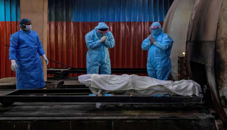 उदयपुर : नए केसों में गिरावट के साथ घटा मौतों का आंकड़ा, 1 प्रतिशत से नीचे आ चुकी संक्रमित दर