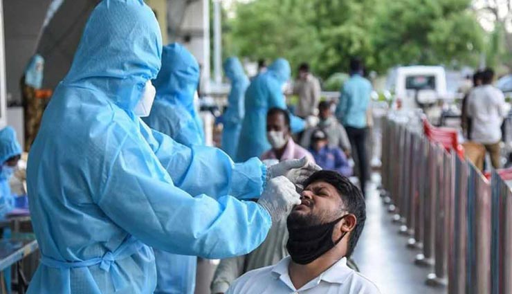 दिल्ली : संक्रमितो के साथ घट रहा मौतों का आंकड़ा, 2500 से कम हुए एक्टिव केस