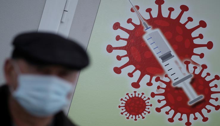 इंडोनेशिया में कोरोना ने मचाया हाहाकार, अंतिम संस्कार के लिए लगी कतारें 