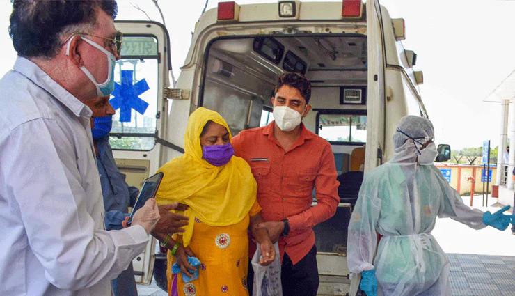 सिर्फ 8 दिन में बढ़े कोरोना के 1 लाख मरीज, पिछले 24 घंटे में मिले रिकॉर्ड 15898 संक्रमित; कुल आंकड़ा 4.11 लाख के पार