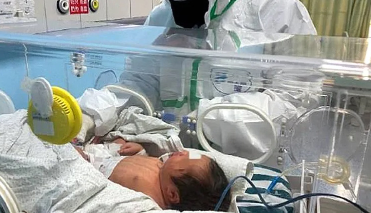 coronavirus,newborn,girl,abandoned,inside,chinese,public,toilet,wuhan coronavirus,covid 19,china coronavirus,corona,virus,weird news