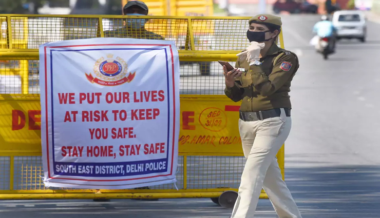 दिल्ली पुलिस महकमे पर छाया कोरोना का साया, 12 दिनों में 1700 जवान हुए संक्रमित, सभी घर पर क्वारंटीन