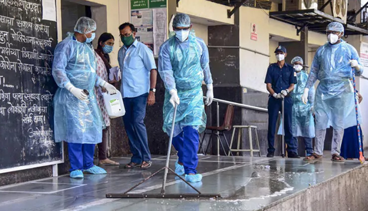 11 लाख के करीब पहुंचे देश में Coronavirus के मरीज, लड़ते-लड़ते थक चुके हैं कोरोना वॉरियर्स 