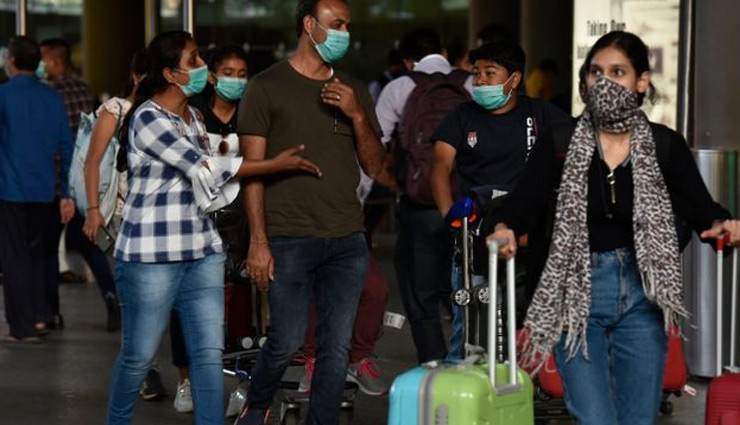 भारत में कम, विदेश में ज्यादा भारतीय कोरोना से संक्रमित
