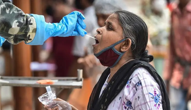 दिल्ली में थमी कोरोना की रफ्तार, बीते 24 घंटे में सामने आए 10,489 केस; 308 लोगों की हुई मौत 