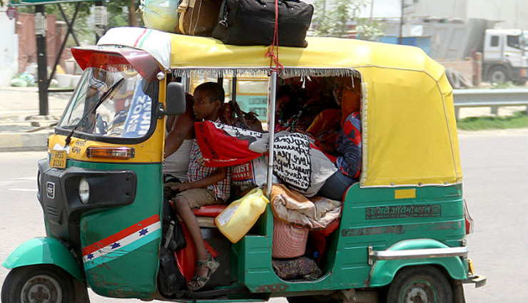 देश में कोरोना से पिछले 24 घंटे में 100 मौतें, अब तक 82 हजार से ज्यादा केस