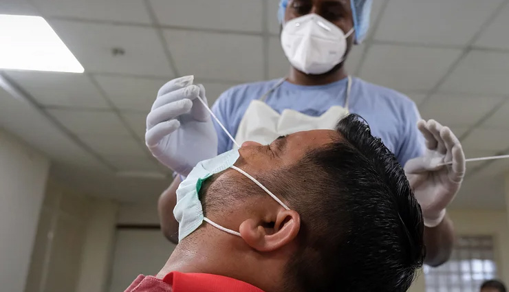 उत्तर प्रदेश: पिछले 24 घंटे में मिले 56 नए मरीज, 7 लोगों की हुई मौत