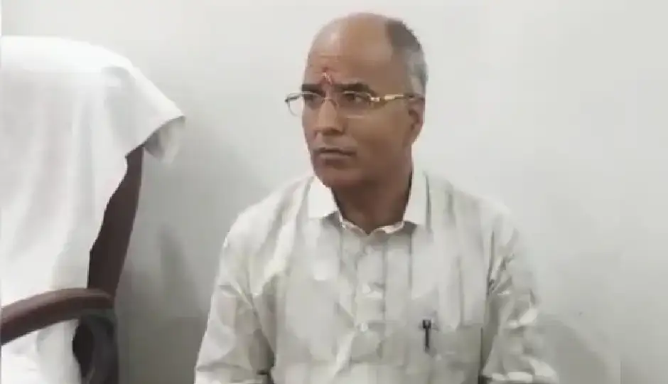 'जांच शुरू हुई तो पूरा स्टाफ ही खत्म हो जाएगा', जलदाय मंत्री का बड़ा बयान, भ्रष्टाचार पर उठे सवालों के बीच मचा हड़कंप