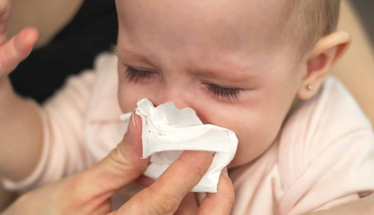 8 Effective Home Remedies To Treat Cough in Babies in Monsoon