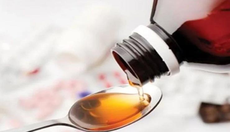 क्या कोरोना संक्रमण पर असर डाल रहा है कफ सिरप? जानें इसके बारे में