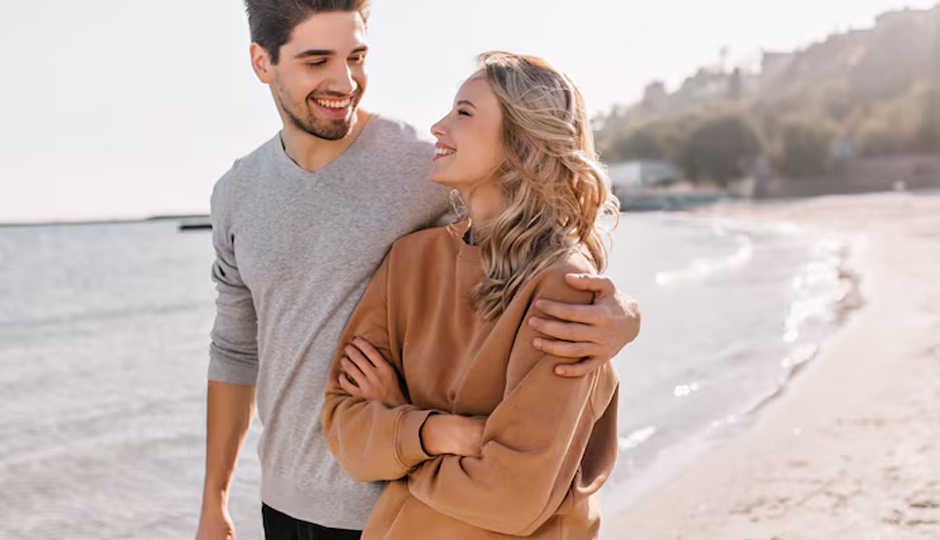 7 Vastu Approved Colors That Can Bring Emotional Closeness into Your Relationship