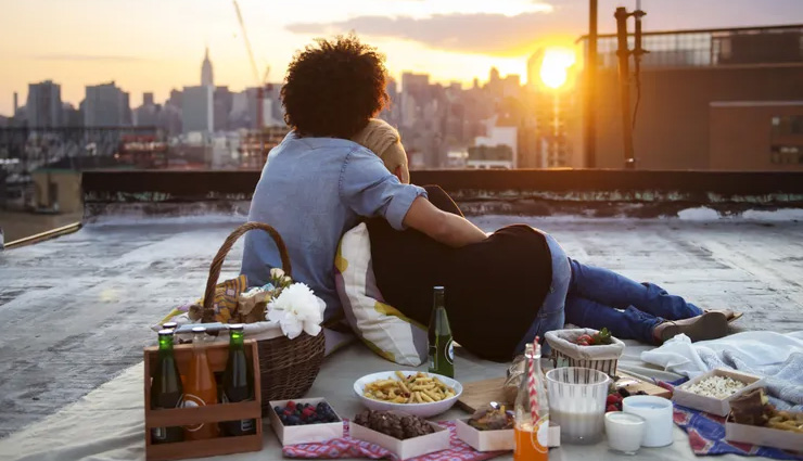 5 छोटी बातें जो आपकी लव लाइफ को बना सकती हैं और भी मजबूत love life,relationship tips,make your love life stronger,emotional intimacy,relationship advice,relationship bonding,improve love life,healthy relationships,love life strengthening tips,relationship communication