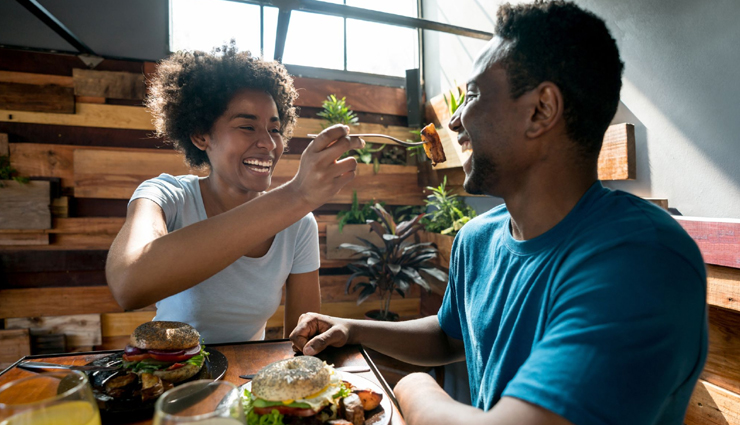 dating tips,tips to date,things that happen while dating right person,couple tips,relationship tips