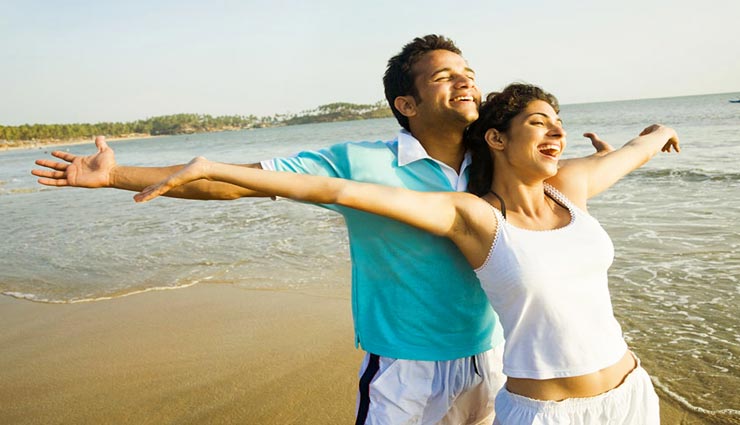 tourist place,goa,goa as a perfect honeymoon destination,reasons why goa is famous