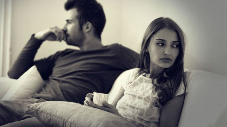 बॉयफ्रेंड से की गई ये बातें तोड़ सकती हैं आपका रिश्ता, बचें इन्हें करने से
