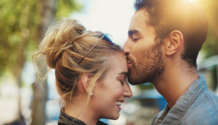 ways to show love,love for partner,couple tips,relationship tips