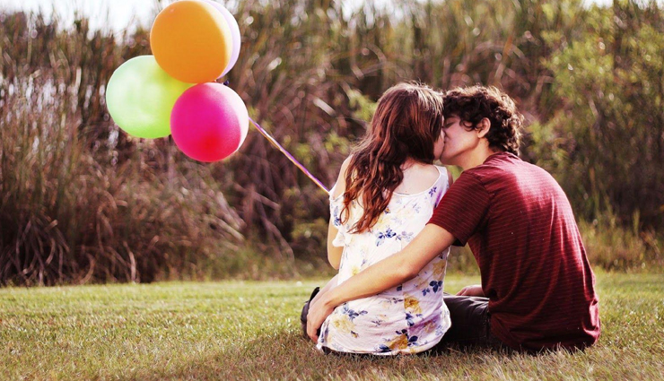 signs your man loves you,relationship tips,couple tips