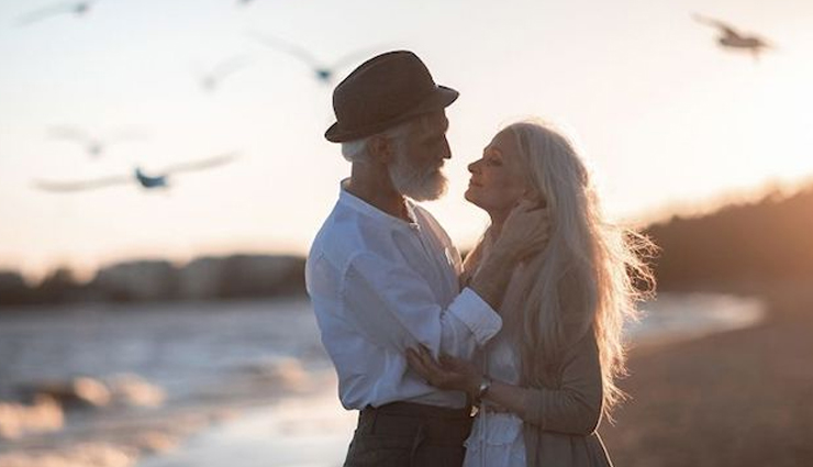 ways to show love,love for partner,couple tips,relationship tips