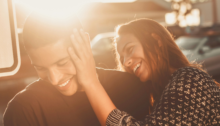 couple roasting tips,relationship tips,couple tips,signs of healthy couple