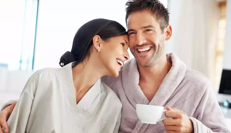 phrases to keep love alive,romantic affirmations,expressing gratitude in relationships,keeping love strong,maintaining intimacy,loving communication,relationship satisfaction,heartfelt expressions,nurturing affection,deepening intimacy,loving words for partner,relationship tips,expressing love