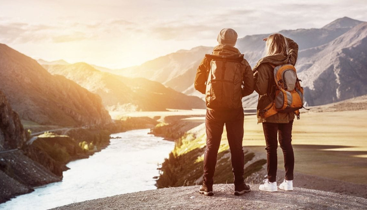 travel tips for couples,how to enjoy traveling together,best ways to travel as a couple,relationship tips for traveling,making travel fun with your partner,couple travel guide,planning a trip with your partner,avoiding conflicts while traveling,romantic travel tips,travel hacks for couples,strengthening relationships through travel,enjoying vacations together,best couple travel experiences,travel bonding tips,how to make trips memorable with your partner