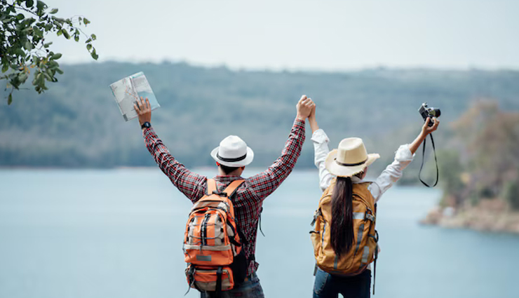 travel tips for couples,how to enjoy traveling together,best ways to travel as a couple,relationship tips for traveling,making travel fun with your partner,couple travel guide,planning a trip with your partner,avoiding conflicts while traveling,romantic travel tips,travel hacks for couples,strengthening relationships through travel,enjoying vacations together,best couple travel experiences,travel bonding tips,how to make trips memorable with your partner