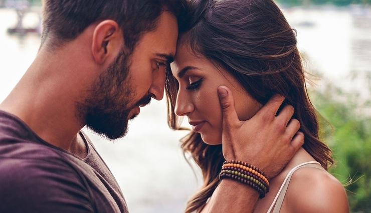 5 Things Men Find Sexy in Women