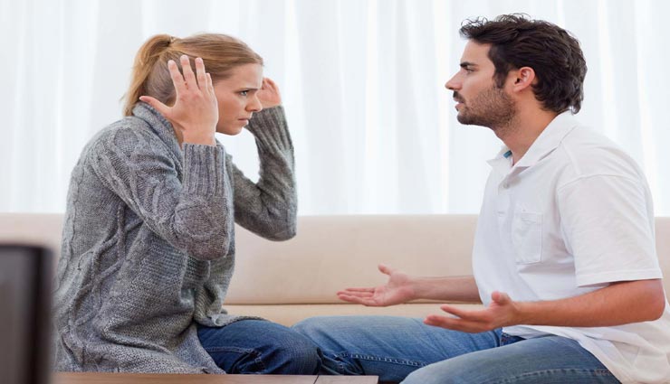 relationship tips,relationship tips in hindi,habits harmful for relationship,Relationship Mistakes