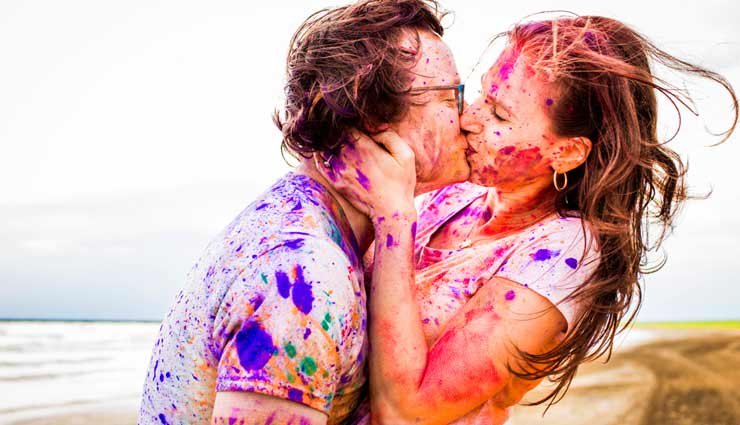 Holi Special- 5 Food To Spice Up Your Holi Night