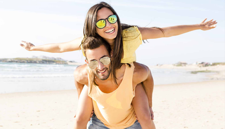 express love without words,nonverbal ways to show love,love gestures,actions speak louder than words,thoughtful love expressions,relationship tips,meaningful ways to connect,love languages,romantic gestures,appreciation without words