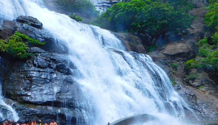 waterfalls in tamil nadu,best waterfalls to visit in tamil nadu,tamil nadu waterfalls list,waterfalls near coimbatore,courtallam waterfalls,monkey waterfalls,agaya gangai waterfalls,siruvani waterfalls,agasthiyar waterfalls,kodiveri waterfalls,thirumoorthy waterfalls,kumbakarai waterfalls,hogenakkal waterfalls,thirparappu waterfalls,top waterfalls in tamil nadu,must-visit waterfalls in tamil nadu