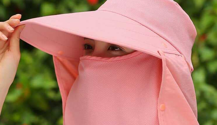 summer beauty tips,skincare for summer,makeup tips for summer,summer beauty essentials,sun protection for skin,hydration for summer beauty,hair care for summer,summer nail care tips,summer fragrance trends,summer beauty routine