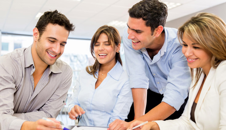 coworker likes you,coworker relationship,relationship,relationship tips