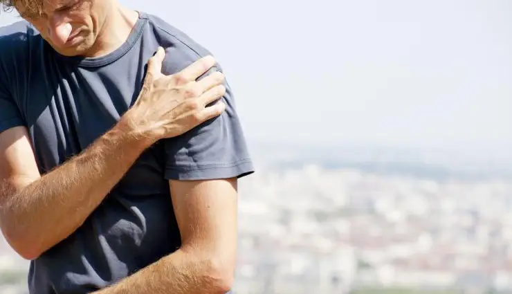 epsom salt benefits,magnesium sulfate,muscle relief,joint pain remedy,stress relief,foot soak,detox bath,skin care,relaxation,holistic self-care,reduce inflammation,natural remedies,magnesium benefits